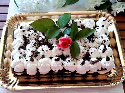 Torta kinder low carb e senza glutine Torta kinder low carb e senza glutine