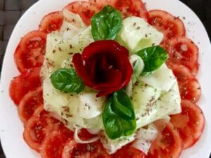 Insalata estiva per un contorno facile Insalata estiva per un contorno facile